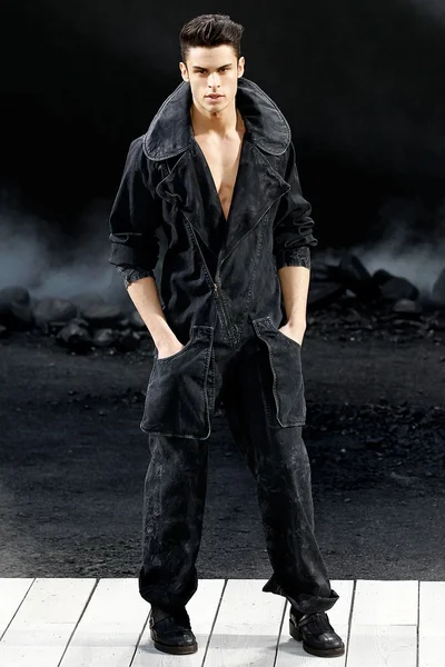 Look 77